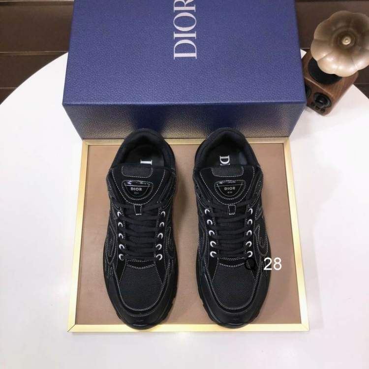 Picture of Dior Shoes _SKUDiorsz39-45N06193946